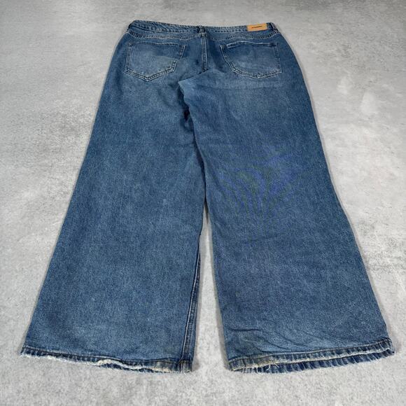 RSQ Low Rise Baggy Jeans Medium Wash - Size: 32 - Picture 9 of 9
